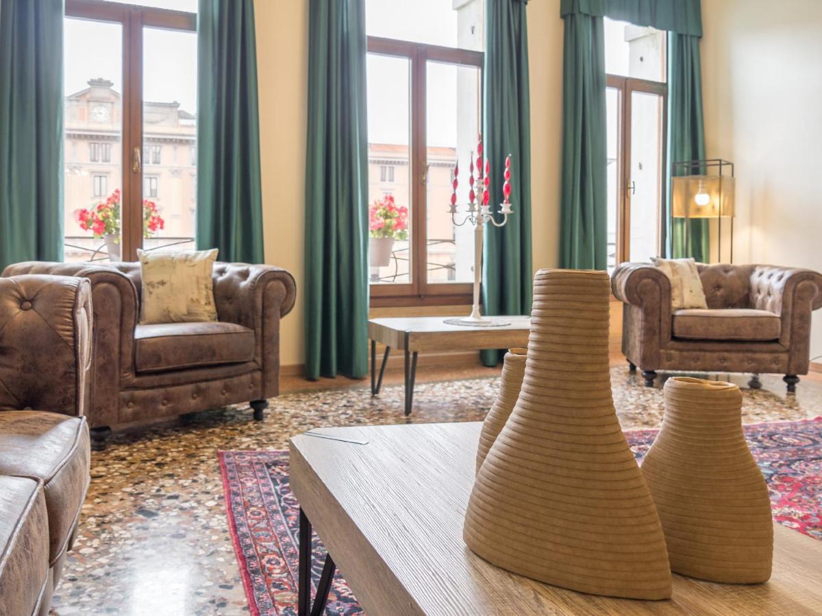 Grand Canal Suite By Wonderful Italy ヴェネツィア エクステリア 写真